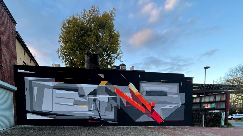 Mural by Exer in Czestochowa 