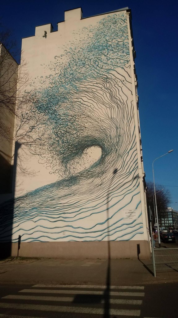 mural with wave by daleast