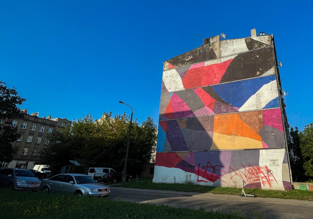 Mural Lodz Moneyless Baluty
