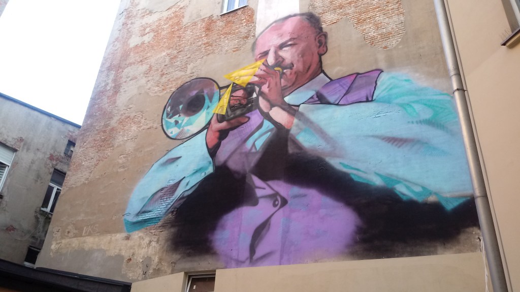 Mural with Henryk Kwinto Lodz Piramowicza