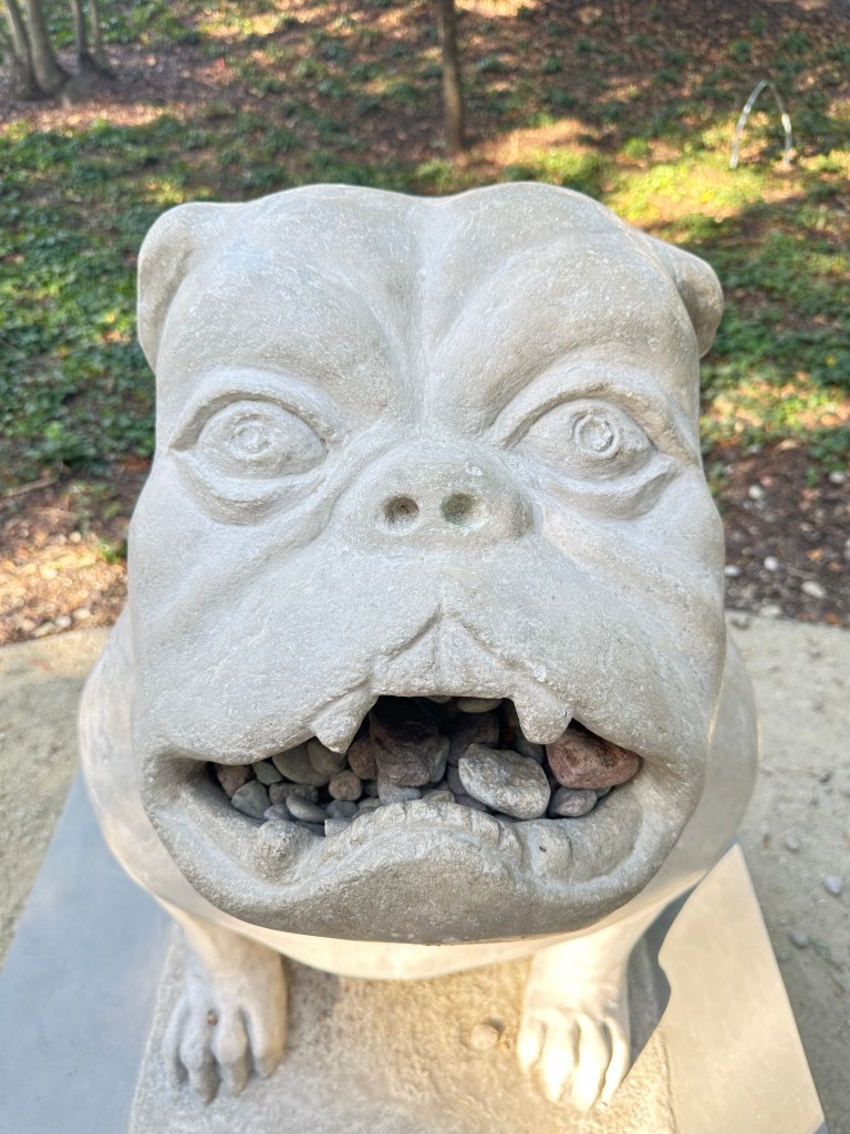 statue of a dog
