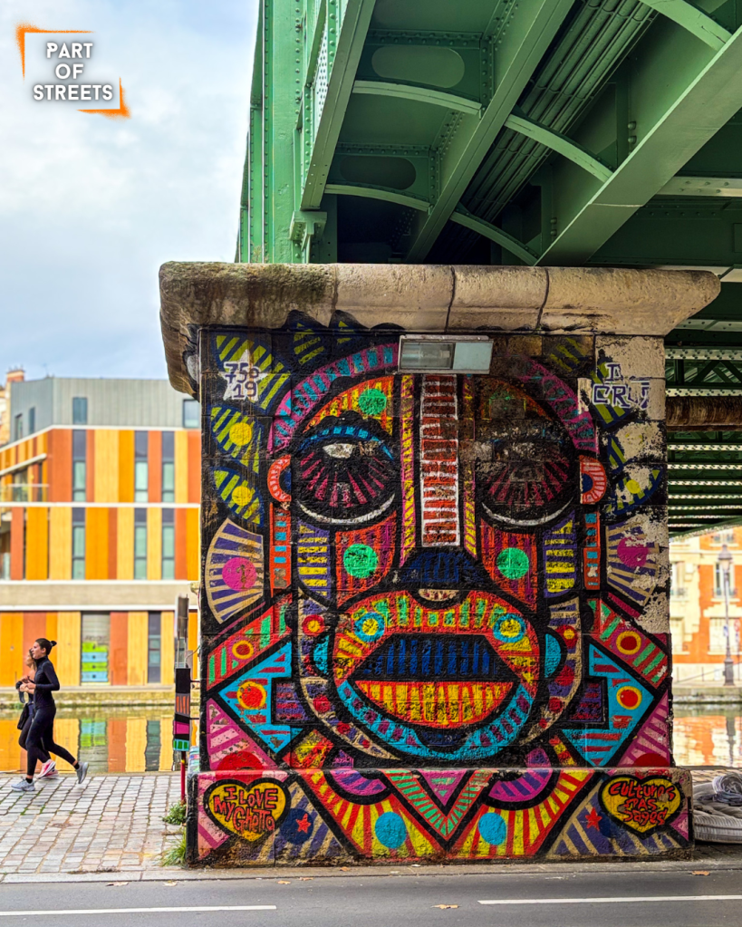 mural by dacruz in Paris